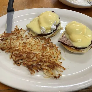 Eggs Benedict