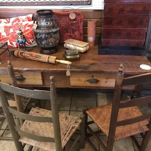 Antique table/desk