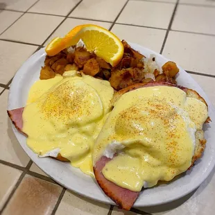 Eggs Benny