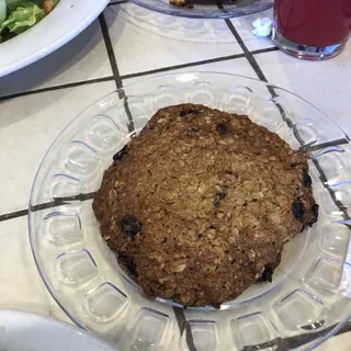 Oatmeal Raisin Cookie
