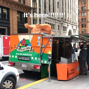 Didn't know they around after the lounge closed!!!!