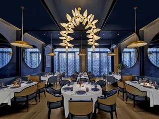 The Crescent Hotel, Fort Worth