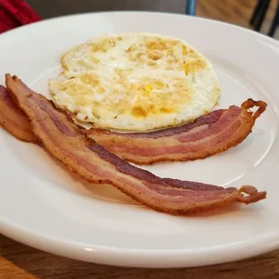 Eggs and bacon for waffle combo