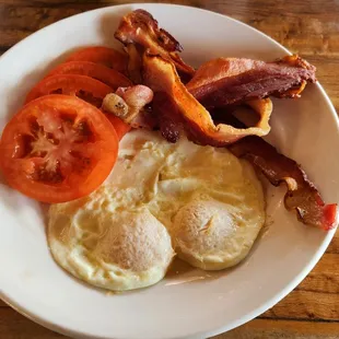 Eggs (over easy), Bacon and Sliced Tomatoes