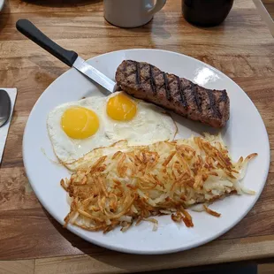 Tri-tip with eggs