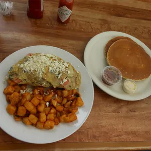 omlette,potatoes and pancakes