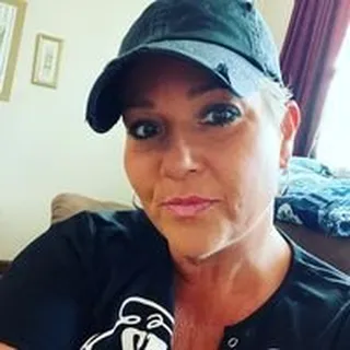 Jen M.
