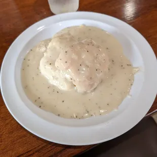 Biscuit and gravy