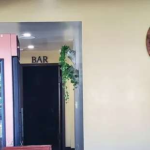 Entry from restaurant to bar.