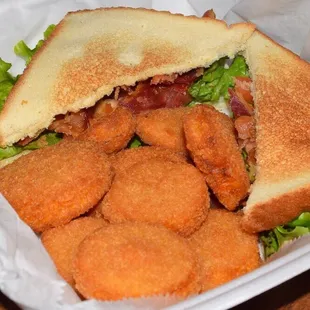 BLT w/ Fried Squash: Country Kitchen