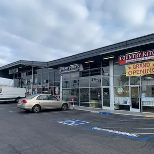 Next to Jimmy John and 7-Eleven