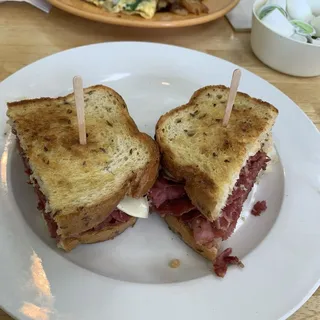 Reuben Sandwich