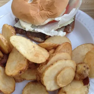 No chintzy portions here!