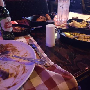 a table full of food and drinks