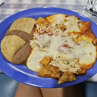 Chiliquines yum