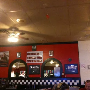 diners in a restaurant
