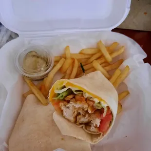 Lisa&apos;s Chicken strip wrap