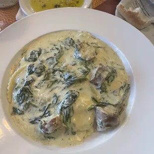 Ravioli w/spinich sausage