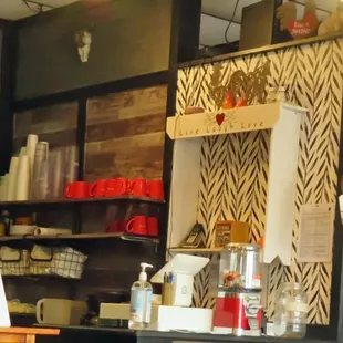 ramen and noodles, interior