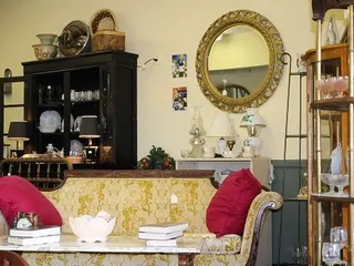 Meadowthorpe Antique Mall