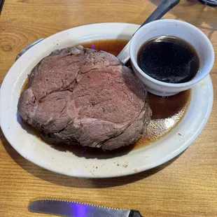 King cut prime rib