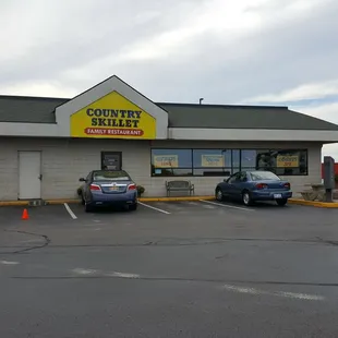 Storefront for Country Skillet