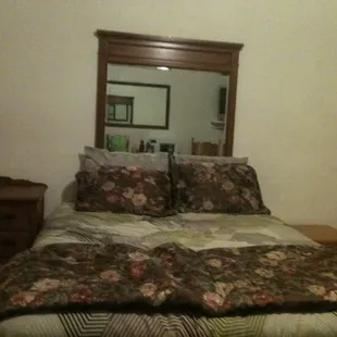 Bed in room 2.