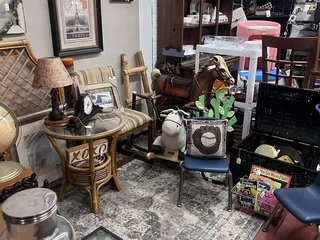 Dusty Roads Marketplace