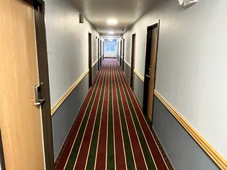 Garnett Hotel & RV Park