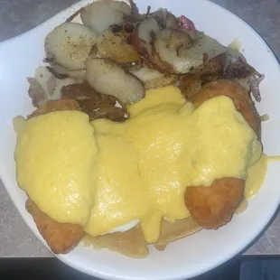 Chicken Waffle Benedict