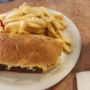 Hot Link Philly and Peppers --very ordinary sandwich