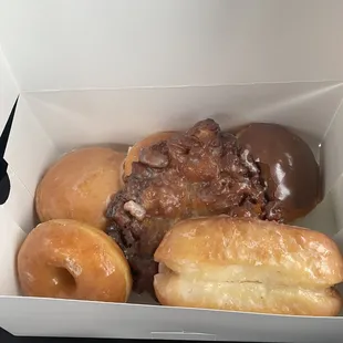 6 donuts