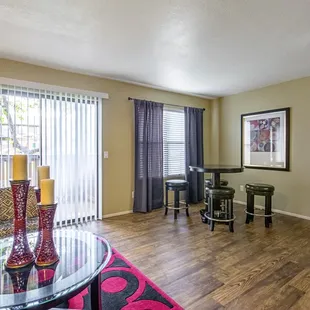 Living room area at Countryside Village apartments in Moore, Oklahoma.