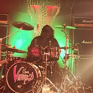 Pro Romania Control Their Devices Sooooo Well