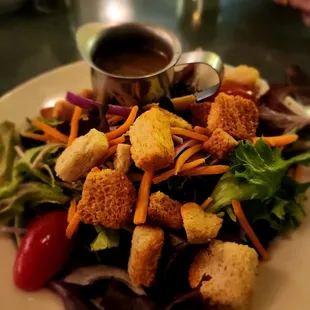 Pub Salad