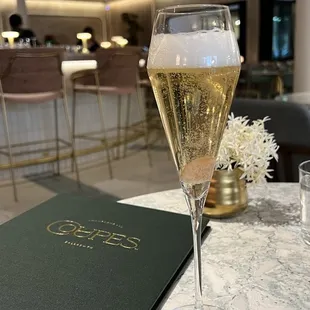 Champagne cocktail