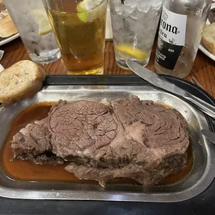 Queen cut prime rib