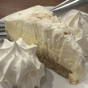 Coconut cheesecake