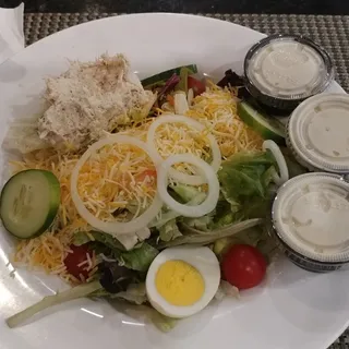 Chicken and Greens Salad