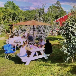 A relaxing place to enjoy the outdoors with friends and family