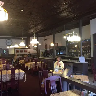 Before the Sunday after church and family crowd came in.