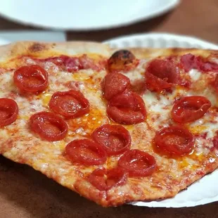 They don&apos;t skimp on the pepperoni...