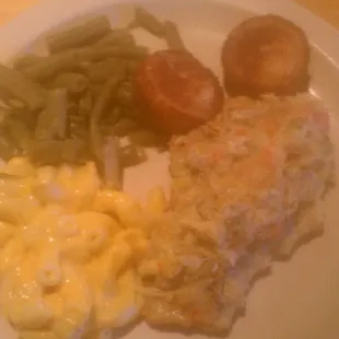 Mac n cheese, more green beans, chicken pot pie and cornbread muffins from Sunday buffet