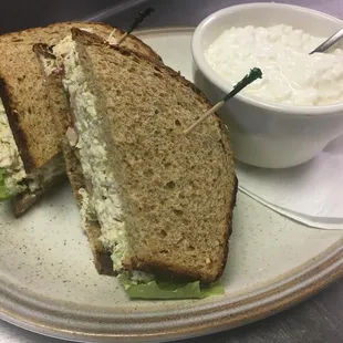 Tuna salad sandwich with cottage cheese. Regular menu item with housemade tuna salad.  Healthy and delicious!
