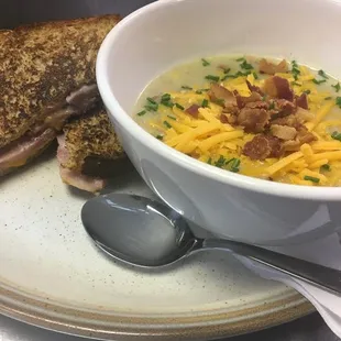 Soup Special!! Housemade loaded potato soup accompanied by a ham and cheddar melt!