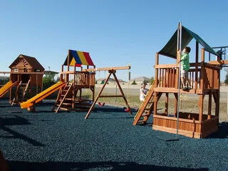 Backyard Fun/Rainbow Play Systems