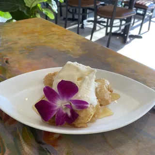 Fried Banana and Vanilla Icecream