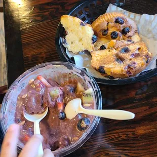 Acai bowl and grilled muffin