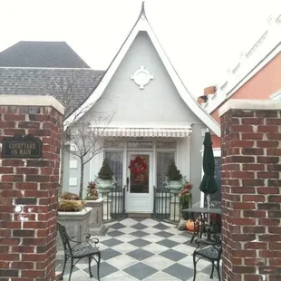 the entrance to the restaurant