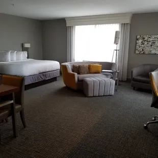 Spacious room and full kitchen